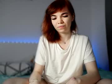 Olivka_Flower February 19, 2025 Chaturbate stream image