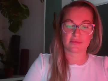 Onive01 February 19, 2025 Chaturbate stream image