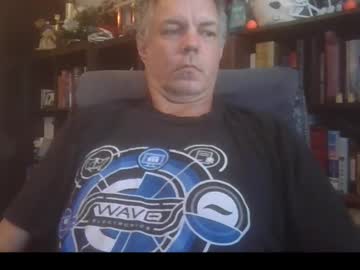 Badger32934 February 19, 2025 Chaturbate stream image