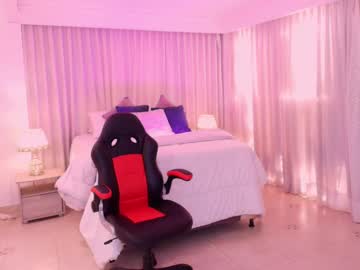 Keendall_Foxx February 19, 2025 Chaturbate stream image