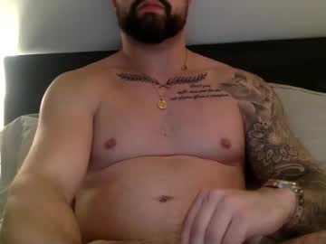 Pineappleice25 February 19, 2025 Chaturbate stream image
