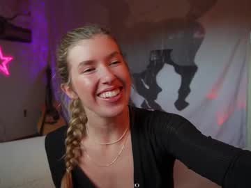 Lucy_Gooosey February 19, 2025 Chaturbate stream image