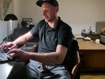 Gilbertlachsmann February 20, 2025 Chaturbate stream image