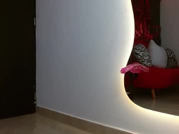 Carolaine69_ February 20, 2025 Chaturbate stream image