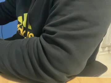 Fuzitzu2 February 20, 2025 Chaturbate stream image
