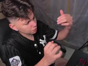 Yurii_Moody February 21, 2025 Chaturbate stream image