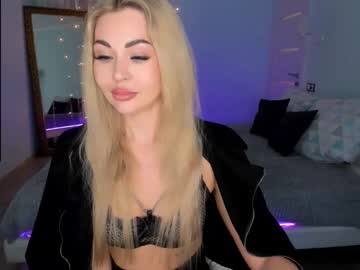 Adeleroberts February 21, 2025 Chaturbate stream image