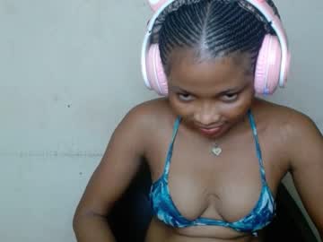 Plumnjuicyx February 21, 2025 Chaturbate stream image