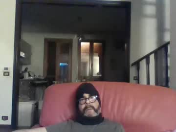 Camomilla72 February 21, 2025 Chaturbate stream image