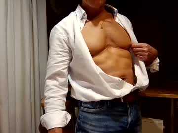 Kimonoblues stream photo from February 21, 2025