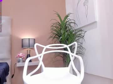 Julikrystal February 22, 2025 Chaturbate stream image