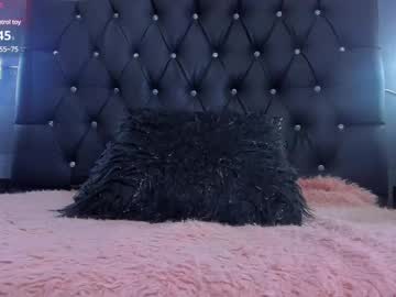 Kenia_Fox1 February 22, 2025 Chaturbate stream image