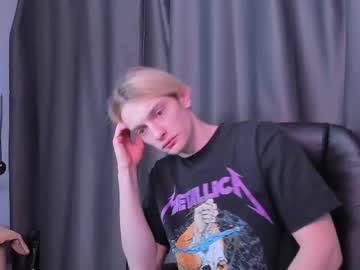 Eevee72 February 22, 2025 Chaturbate stream image