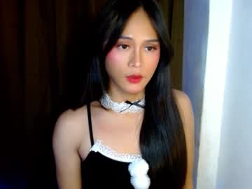 Queena10 February 23, 2025 Chaturbate stream image