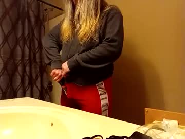 Spunslut212 February 24, 2025 Chaturbate stream image