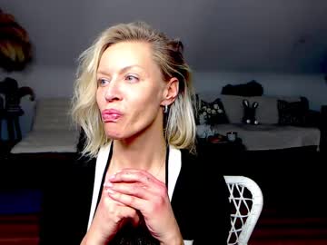 Scarletbliss1 February 24, 2025 Chaturbate stream image