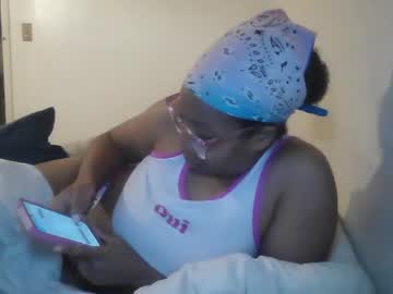 Madamsensuale February 26, 2025 Chaturbate stream image