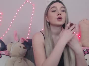 Lexilunaxo February 26, 2025 Chaturbate stream image