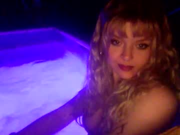 Lucieraw February 27, 2025 Chaturbate stream image
