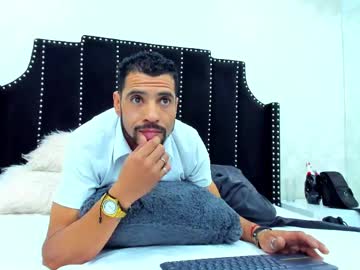 Crissevans__ February 27, 2025 Chaturbate stream image