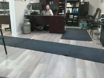 Farmfun17 February 28, 2025 Chaturbate stream image