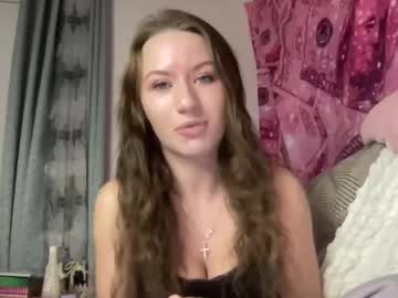 Paisleysnowxo March 01, 2025 Chaturbate stream image