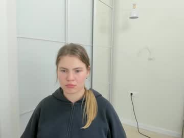 Ninarihh March 03, 2025 Chaturbate stream image
