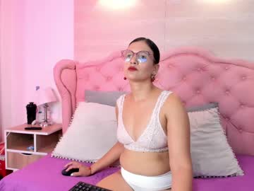 Elenna_Bm March 03, 2025 Chaturbate stream image