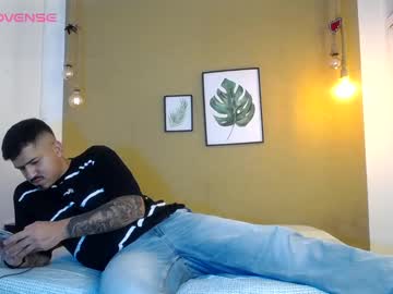 Aaron_Williams09 March 04, 2025 Chaturbate stream image