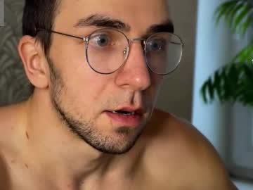 Your_New_Boyfriend17 March 04, 2025 Chaturbate stream image