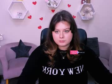 Lucia_Swetty March 04, 2025 Chaturbate stream image
