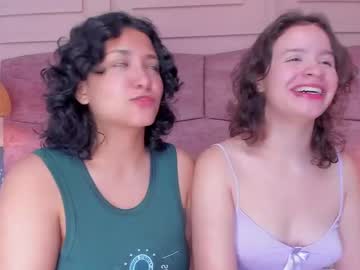Ivy_And_Molly March 04, 2025 Chaturbate stream image