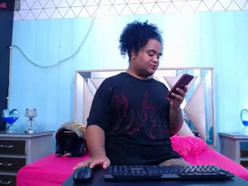 Junni_Castillo March 04, 2025 Chaturbate stream image