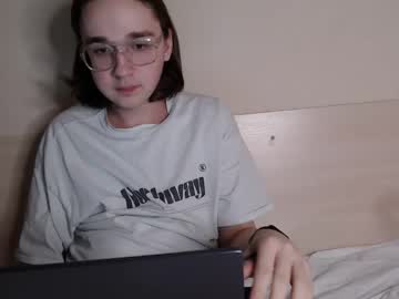 Yummy_Twink_19 March 04, 2025 Chaturbate stream image
