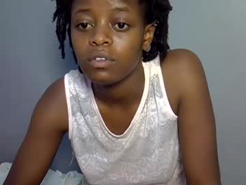 Queen_Drip_ March 04, 2025 Chaturbate stream image