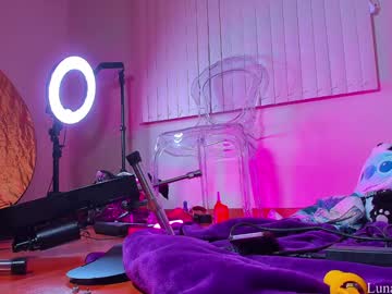 Luna_Luuvz March 05, 2025 Chaturbate stream image