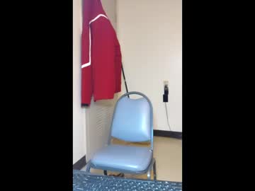Anyer_Smoker811738 March 05, 2025 Chaturbate stream image