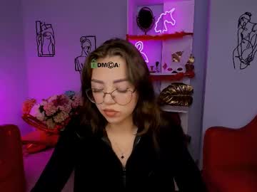 Kiki_Swan March 05, 2025 Chaturbate stream image