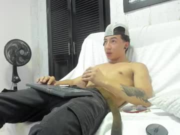 Mitchell_Owens March 05, 2025 Chaturbate stream image