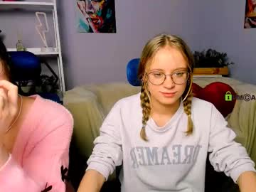 Moon_Selena March 05, 2025 Chaturbate stream image