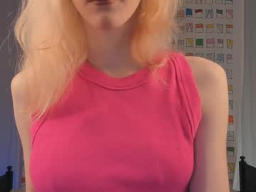 Bubble_Gums_ March 05, 2025 Chaturbate stream image