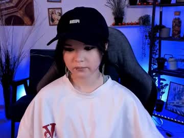 Elainebeness March 06, 2025 Chaturbate stream image
