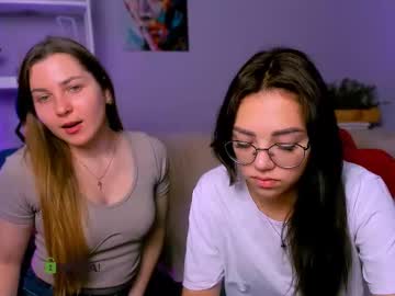 Kiki_Swan March 07, 2025 Chaturbate stream image