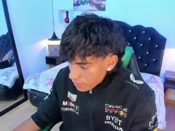 Keevin_Cross_ March 07, 2025 Chaturbate stream image