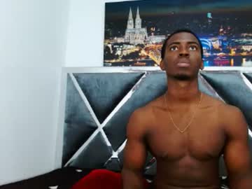 Tiger_Lebrony March 07, 2025 Chaturbate stream image