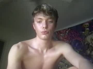 Luxtwinkie March 08, 2025 Chaturbate stream image