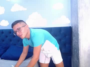 Andyymillerr March 08, 2025 Chaturbate stream image