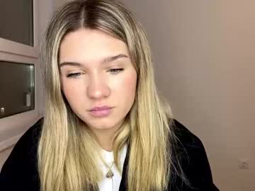 Ilona_Belle March 09, 2025 Chaturbate stream image