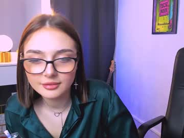 Suzanna_Shy March 10, 2025 Chaturbate stream image