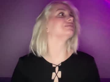 Avarose__ March 10, 2025 Chaturbate stream image